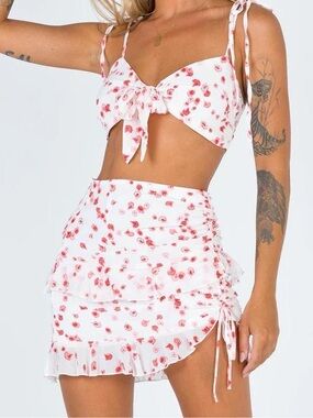 Princess Polly Floral Tie Front Top & Mini Skirt Set US 6